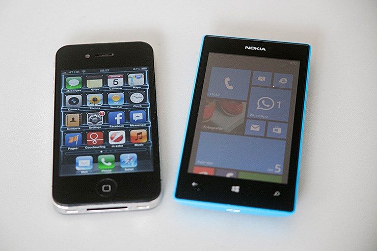 Nokia Lumia 520 (8).jpg